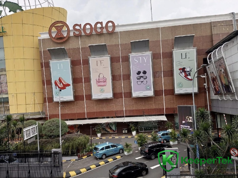 Pondo Inda Mall, Indonesien